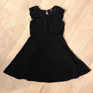 Zunie dark navy lace dress SZ 7